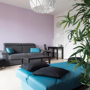 quiet-2-bedrooms-apartment-near-inganni-metro.italymilanhotels.net/