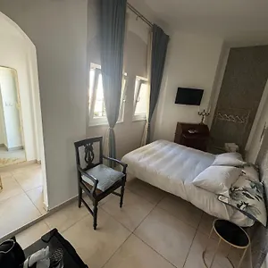 bella-mbriana-naples-80142.hotels-amalfi.com/